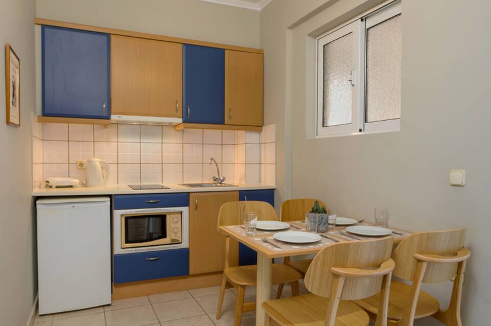 Xenos Kamara Beach Hotel 5
