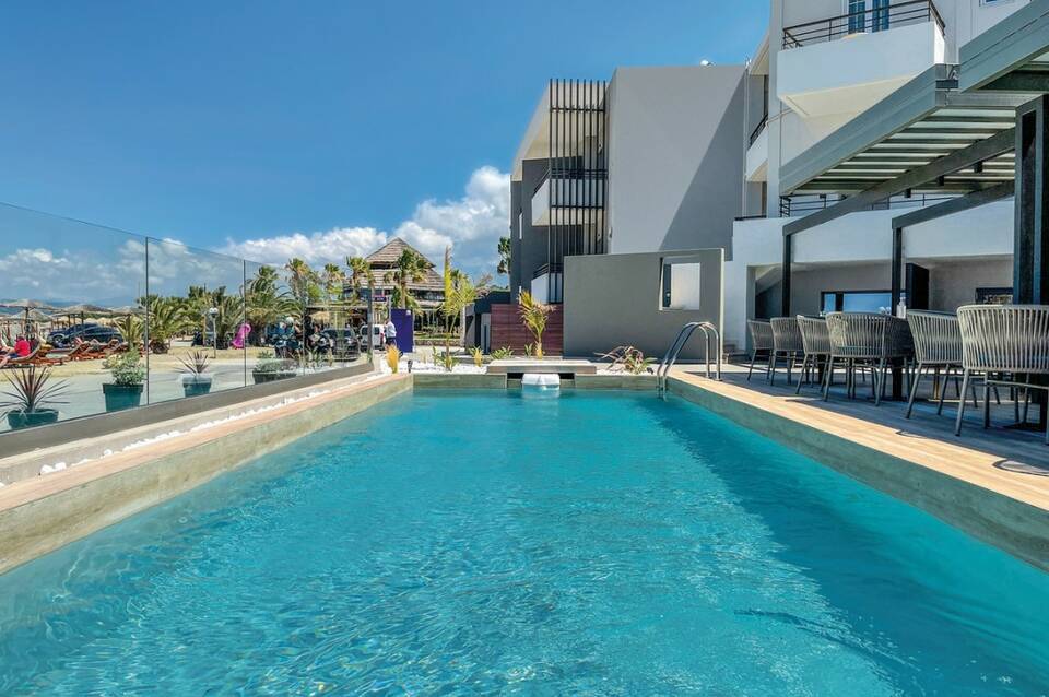 Mare Blue & Suites Hotel 1