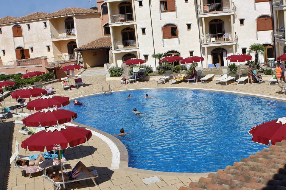 Club Esse Posada 3