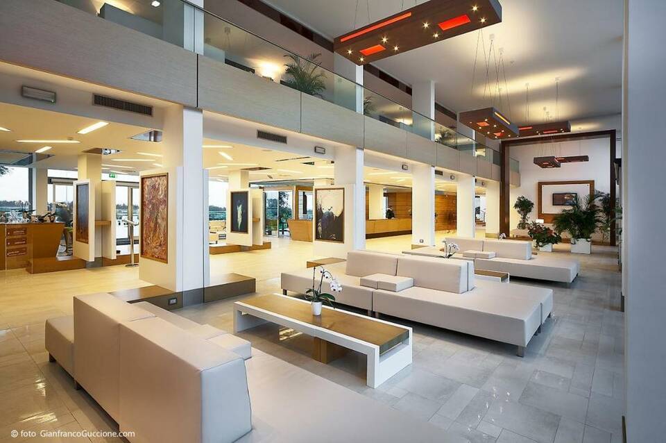 Eureka Palace Hotel Spa Resort 3