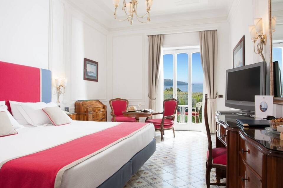 Grand Hotel Ambasciatori 1