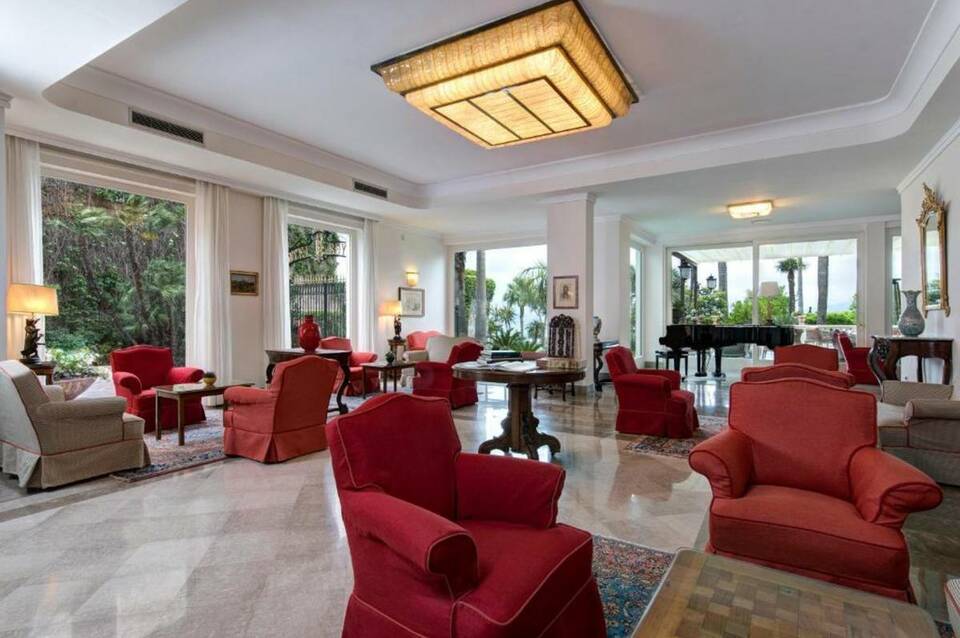 Grand Hotel Royal 2