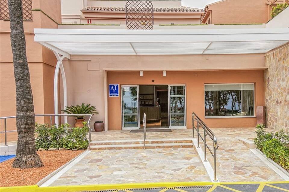 Diamond Resorts Los Amigos Beach Club 5