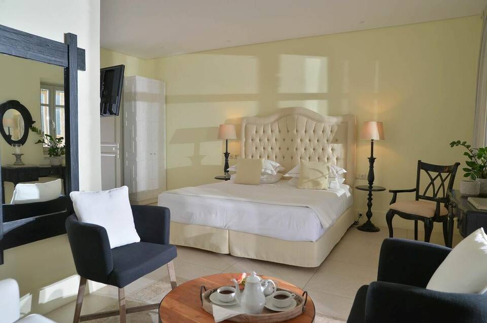 Akrolithi Boutique Hotel 3