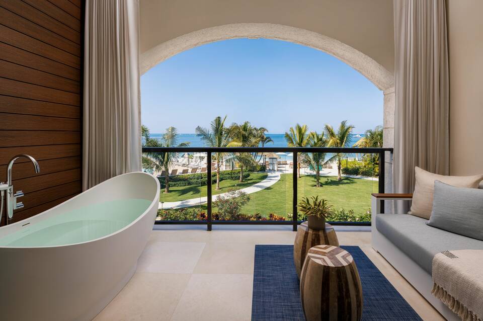 Sandals Negril 4
