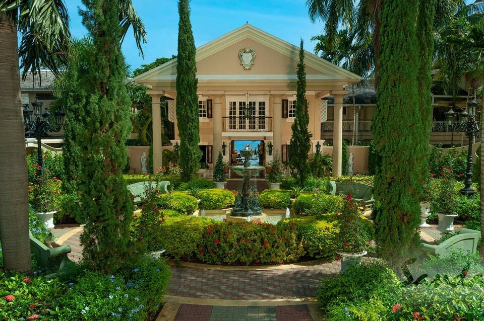 Sandals Royal Plantation 3