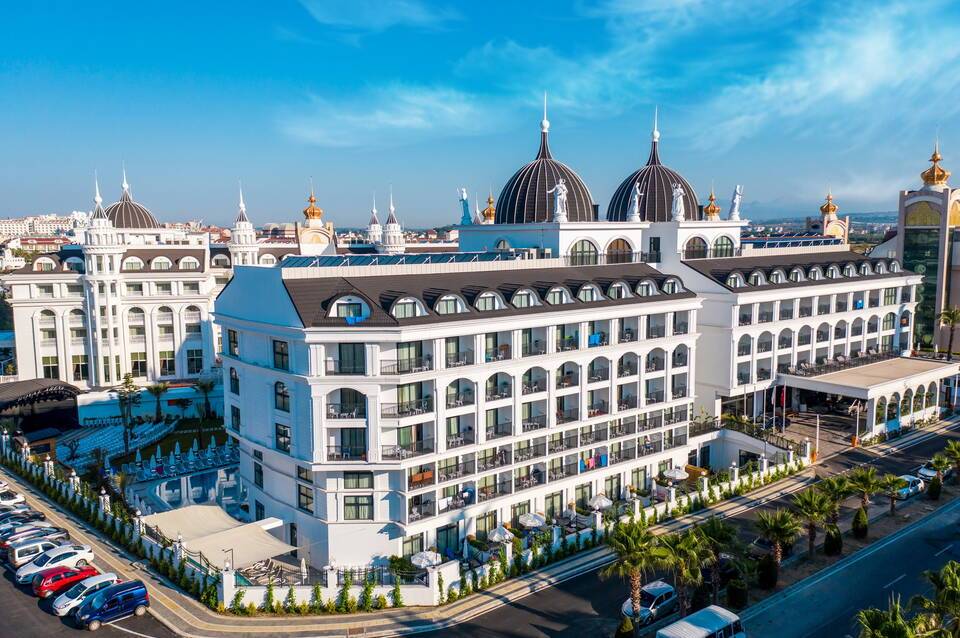 Side Royal Style Hotel 4