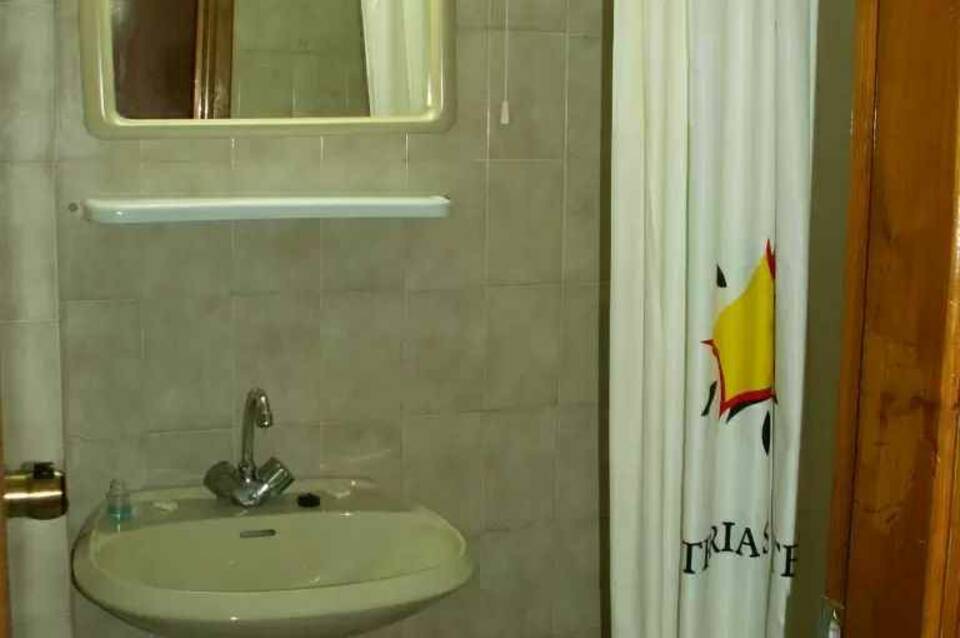 Asterias Bay Hotel 1
