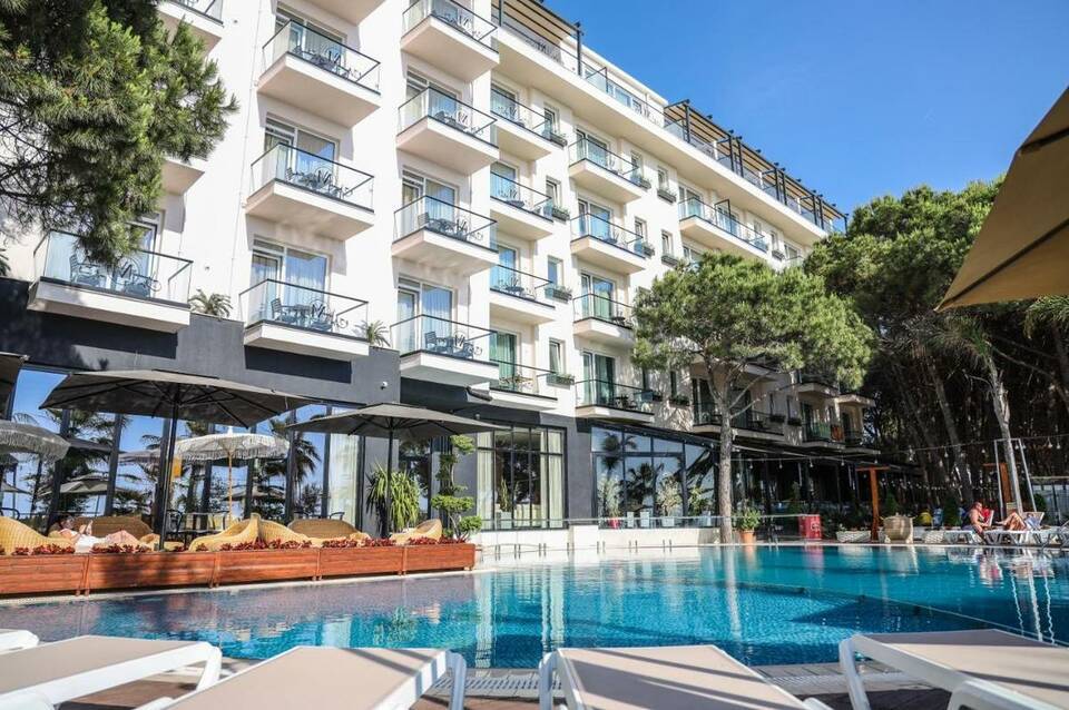 VM Resort & Spa 1