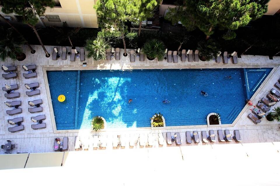 Durres Bay Hotel 1
