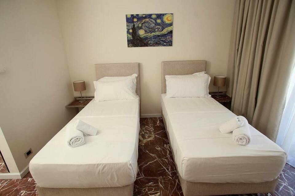 Durres Bay Hotel 2