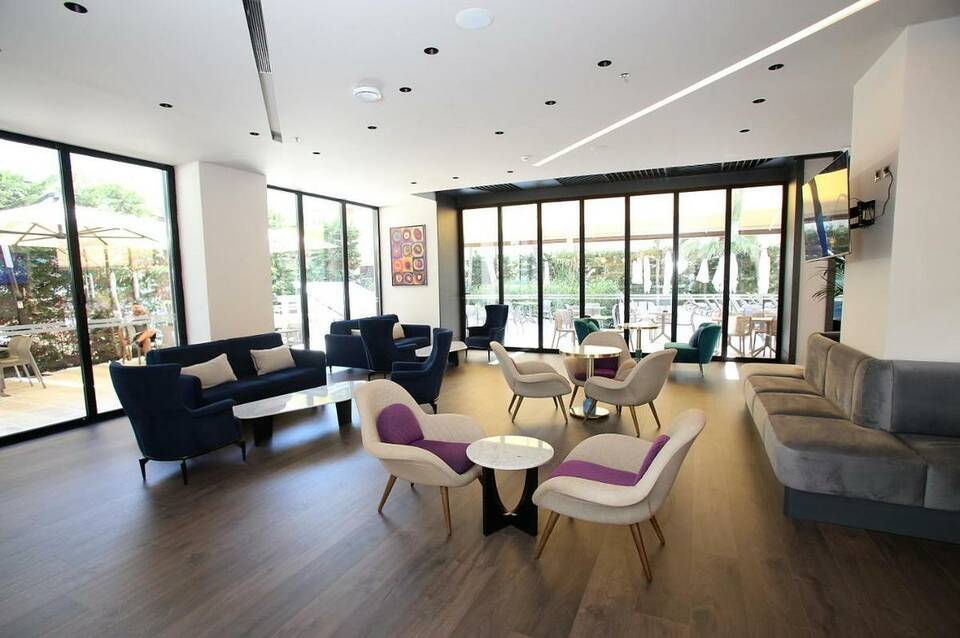 Durres Bay Hotel 3