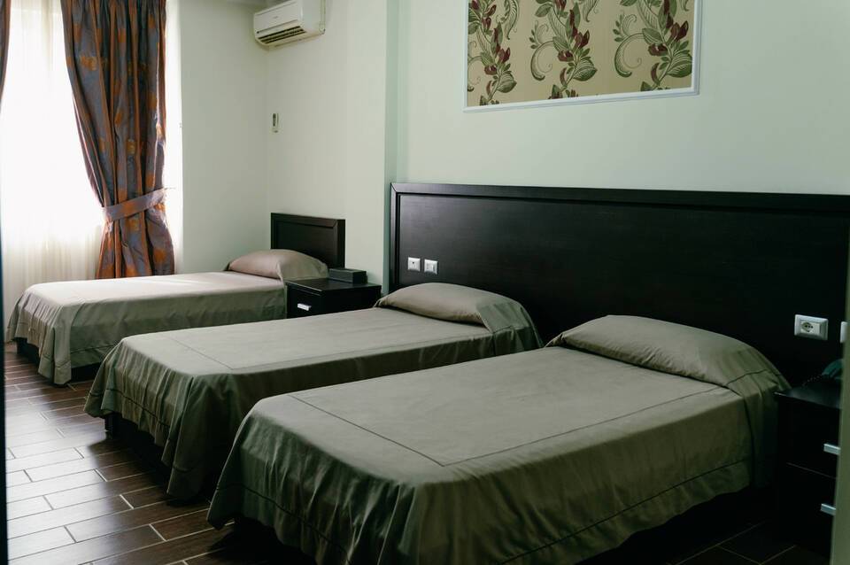 Leonardo Hotel - Durres 2