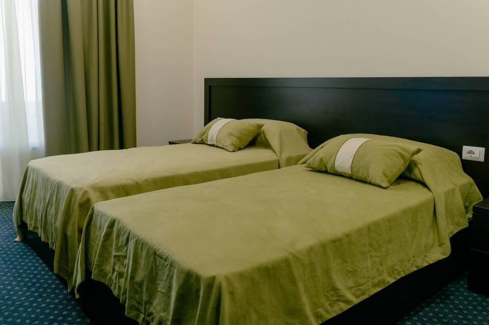 Leonardo Hotel - Durres 3