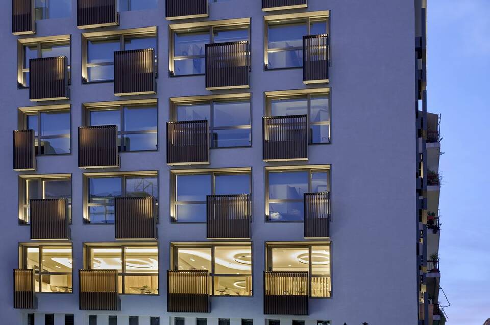 Twinn Downtown Piraeus 1