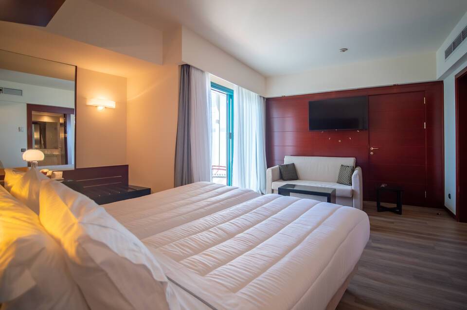 Club Hotel Casino Loutraki 4