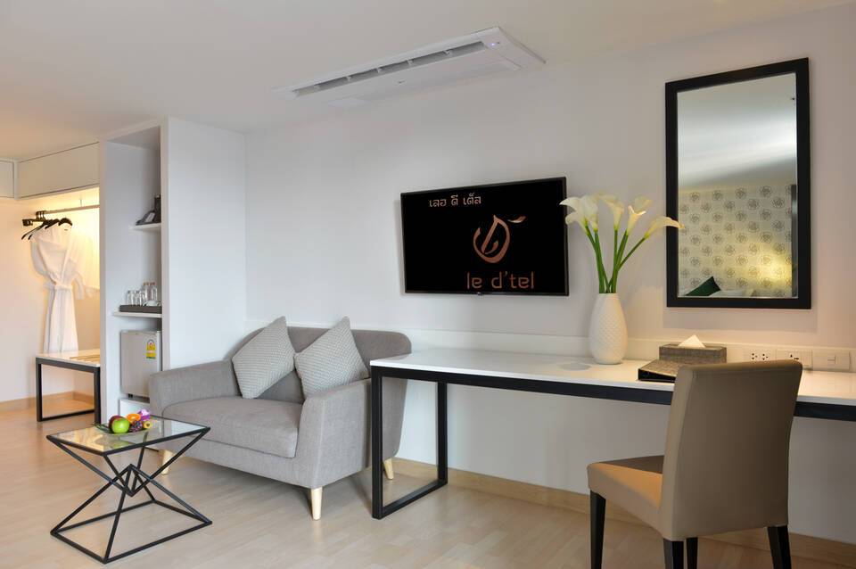 Le D'Tel Hotel & Conference 4