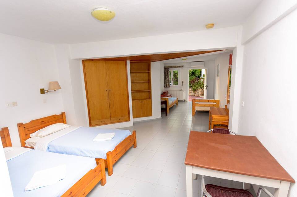 Classic Apartments 2