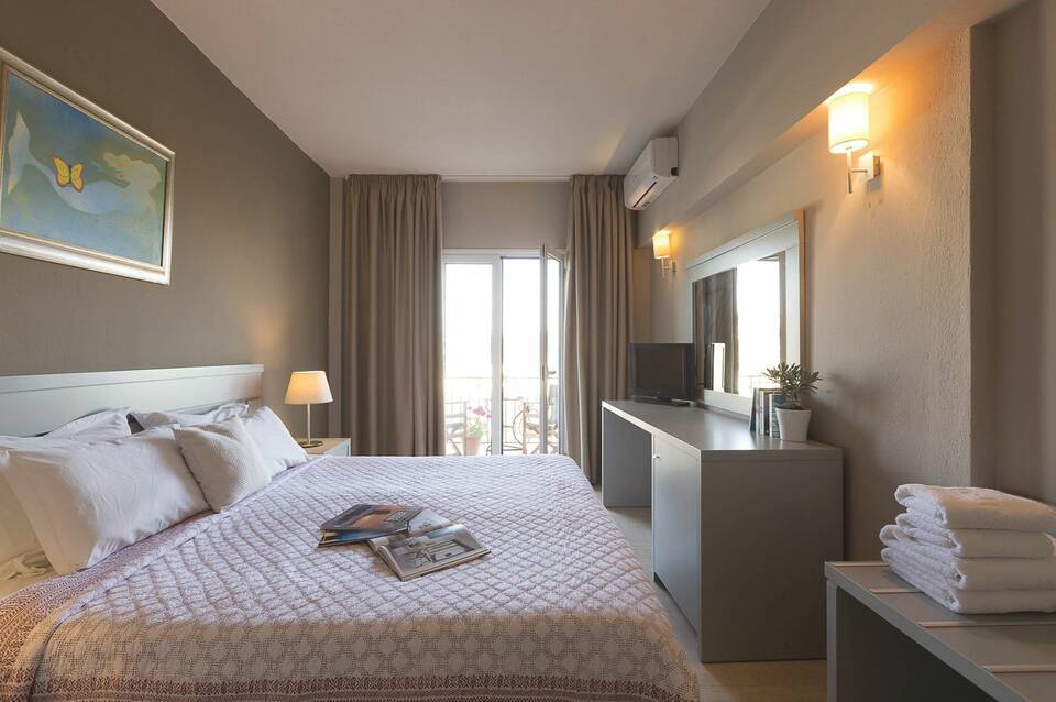 Nimfi Hotel 2
