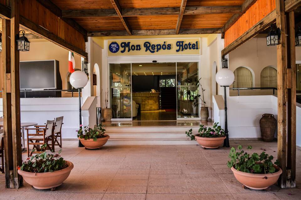 Mon Repos Hotel 2