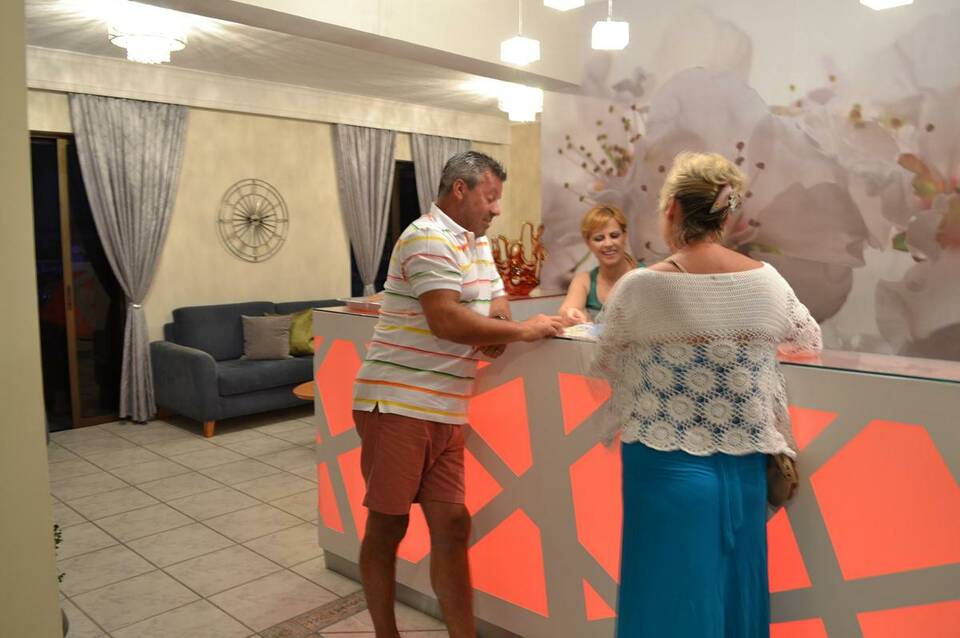 Marianna Hotel Apartements 4