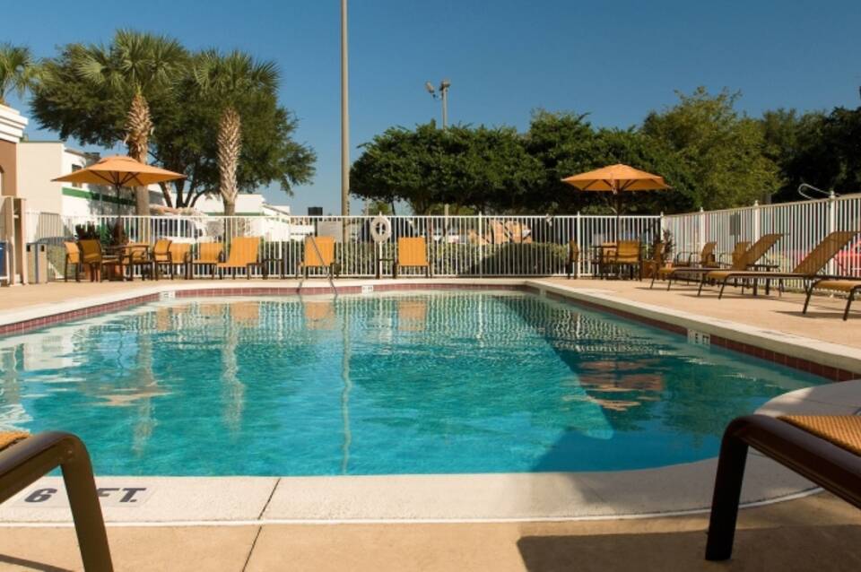 Fairfield Inn & Suites Lake Buena Vista 1