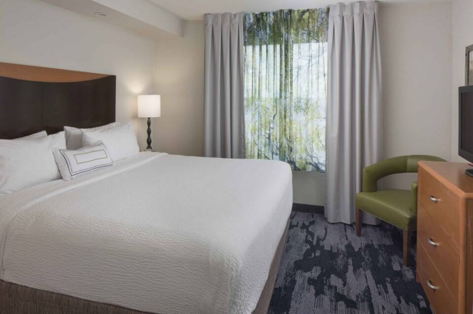 Fairfield Inn & Suites Lake Buena Vista 3
