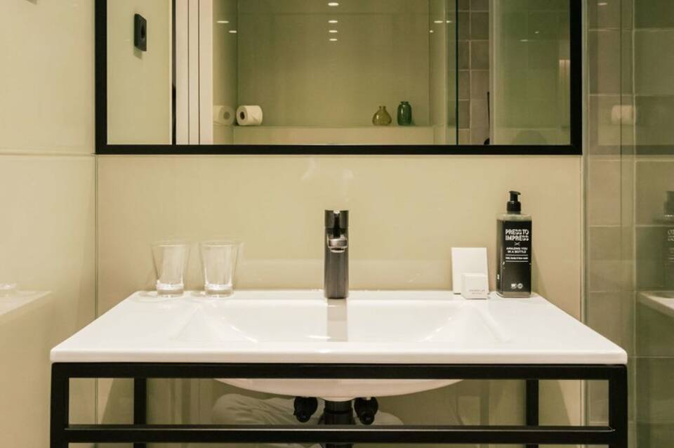 ibis Styles Lisboa Aeroporto 1