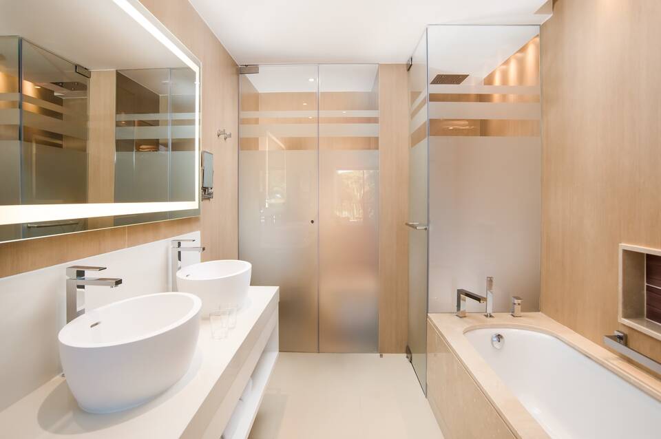 Pine Cliffs Ocean Suites A Luxury Collection Resort & Spa 2