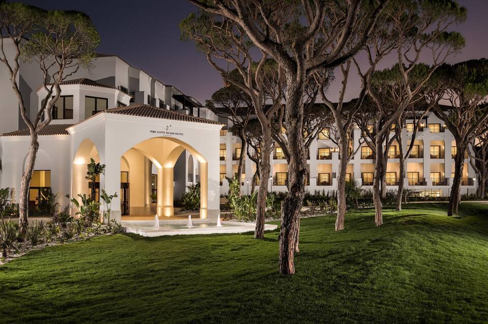 Pine Cliffs Ocean Suites A Luxury Collection Resort & Spa 5