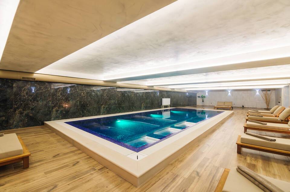 Gloria Palace 2