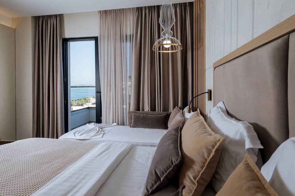 Gloria Palace 5