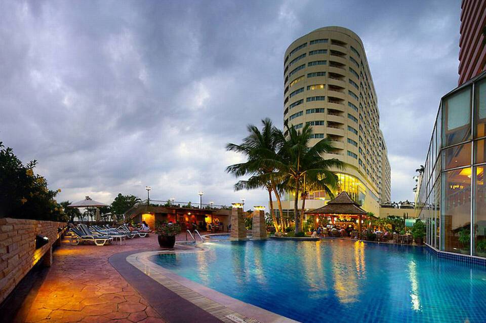 Prince Palace 5