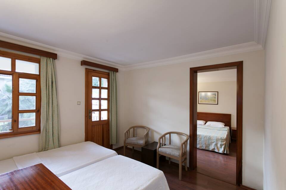 Perdikia Beach Hotel 4