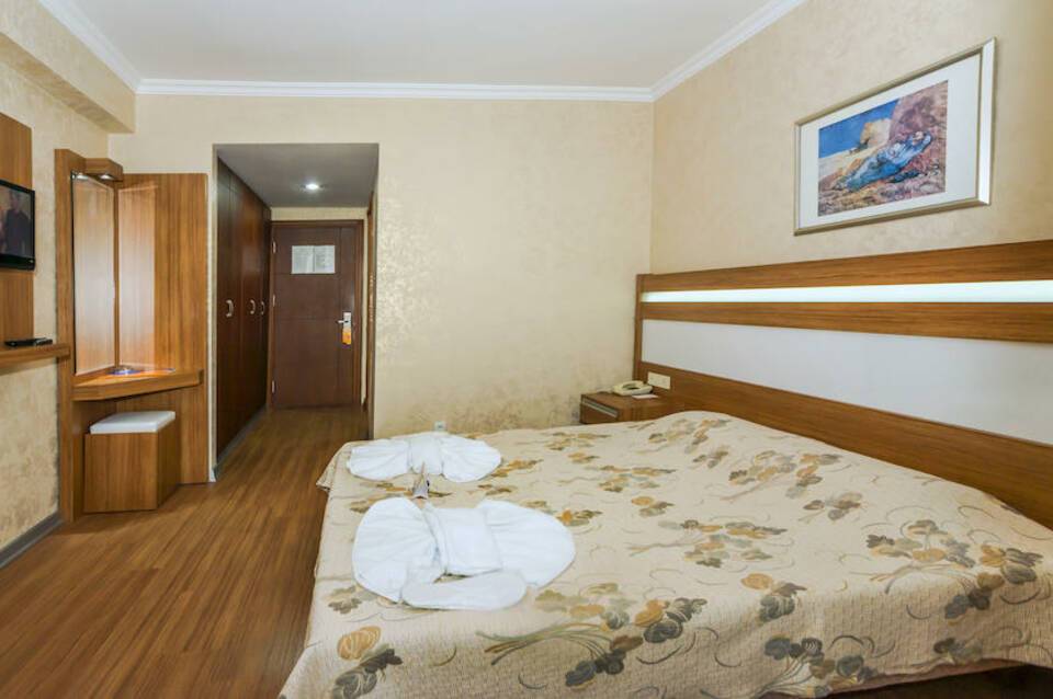Hotel Santamarina 3