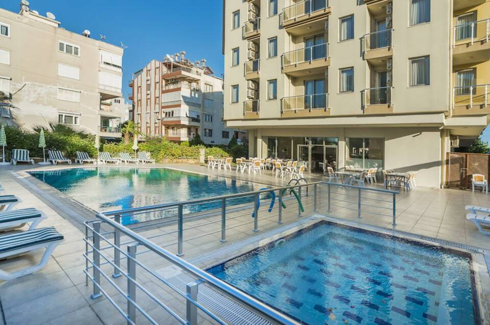 Hotel Santamarina 5