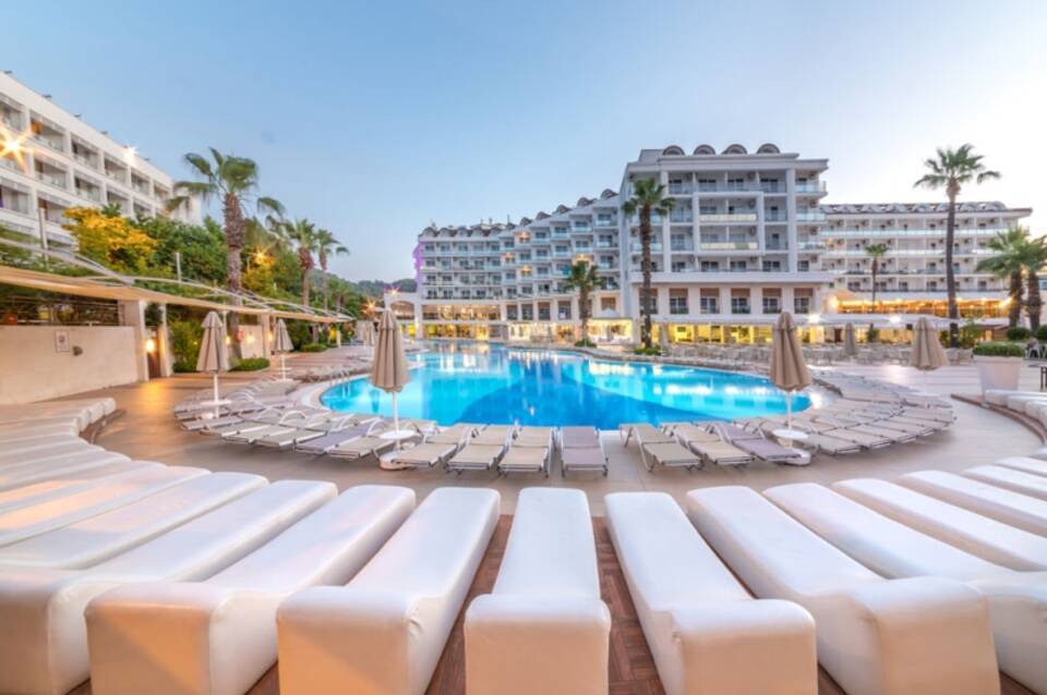 Grand Ideal Premium 5