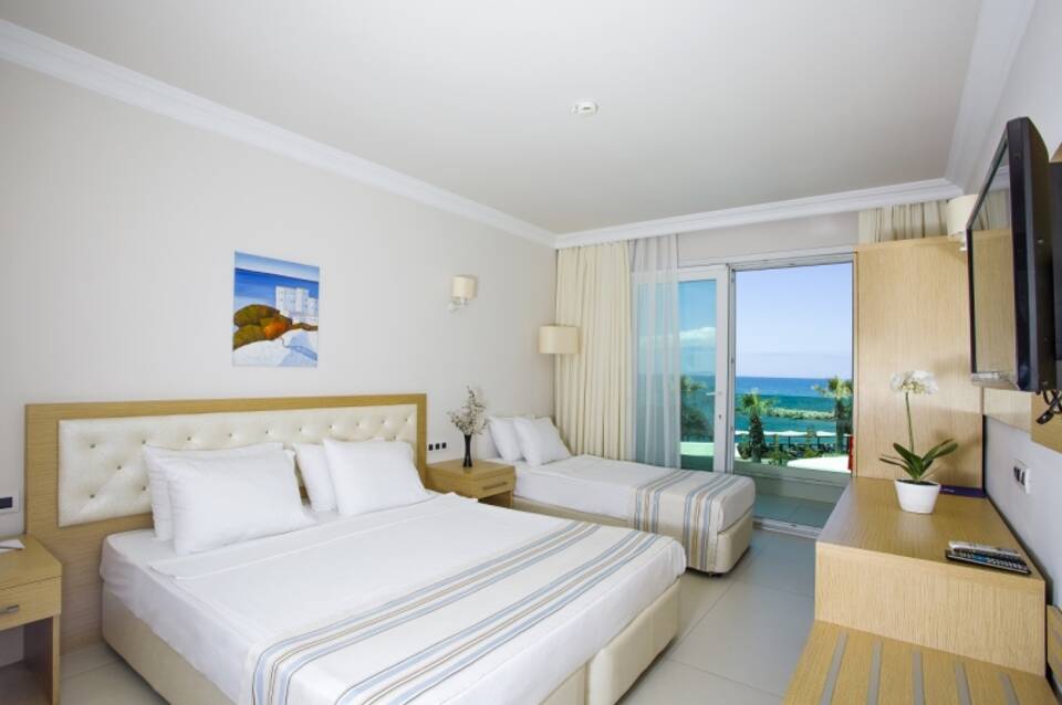 Dragut Point South 3