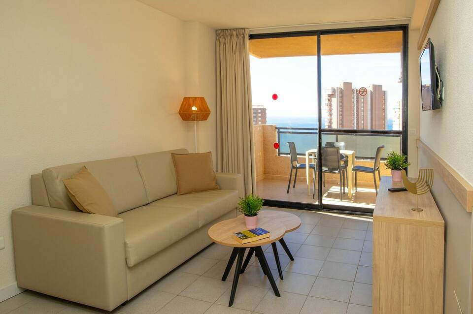 Dynastic Rooms Apartments 3