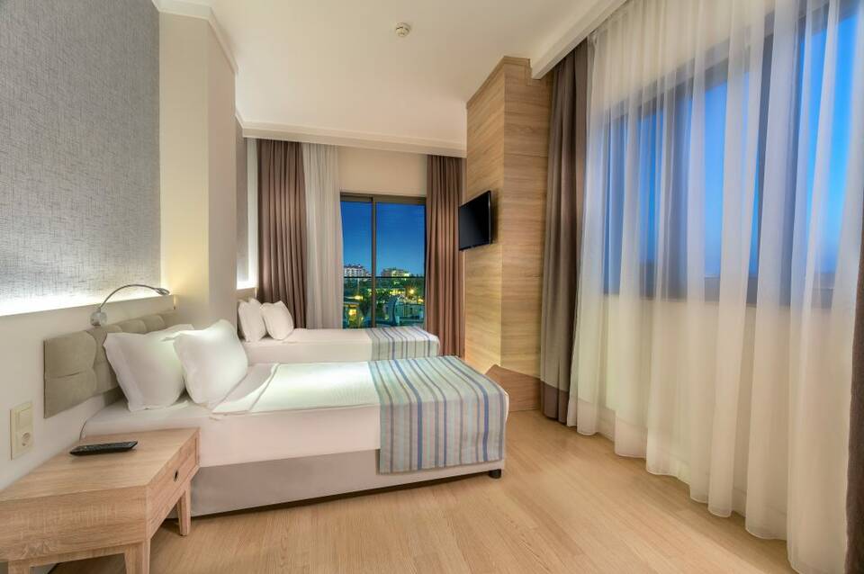 Orfeus Queen Hotel 4