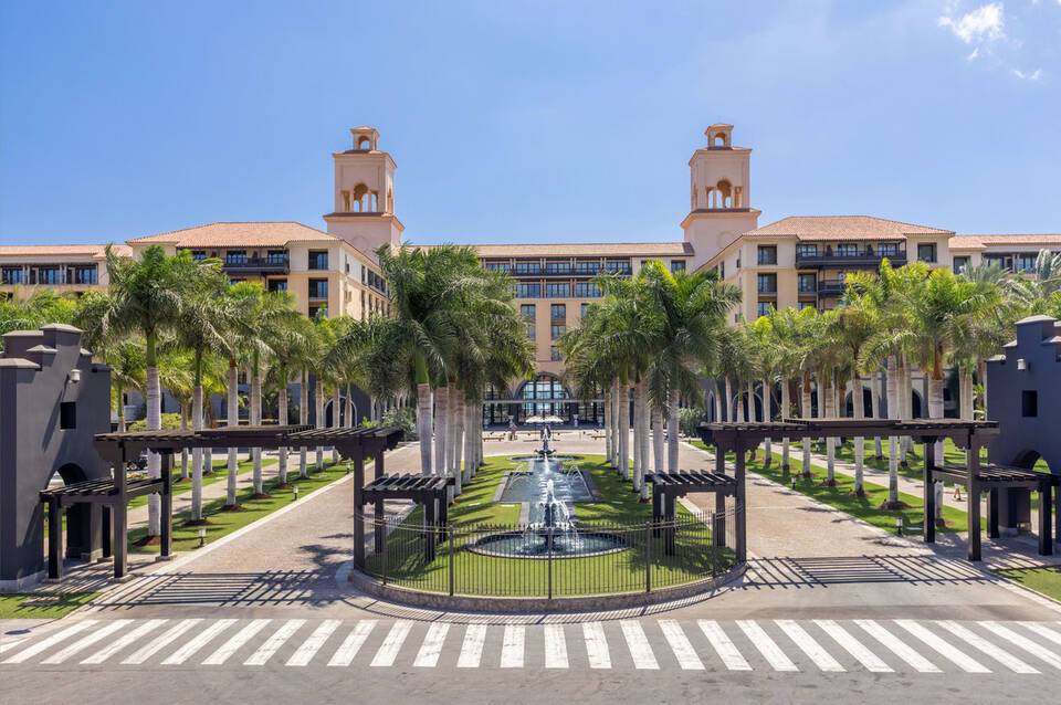 Unique Club at Lopesan Costa Meloneras Resort & Spa 5