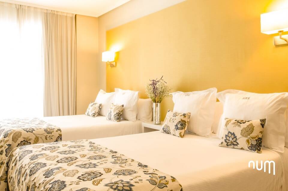 Num Hotel 2