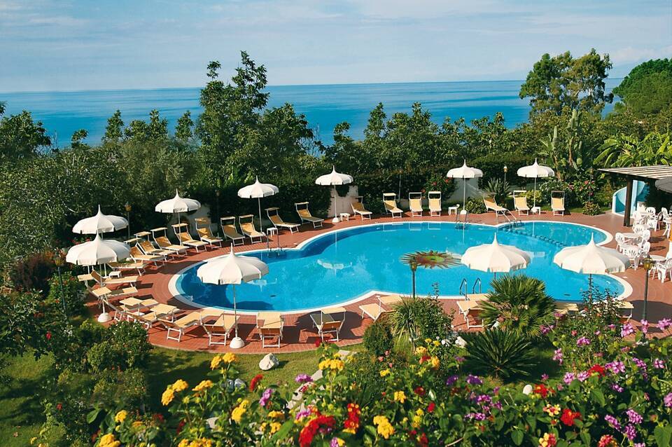 Hotel Tirreno 2