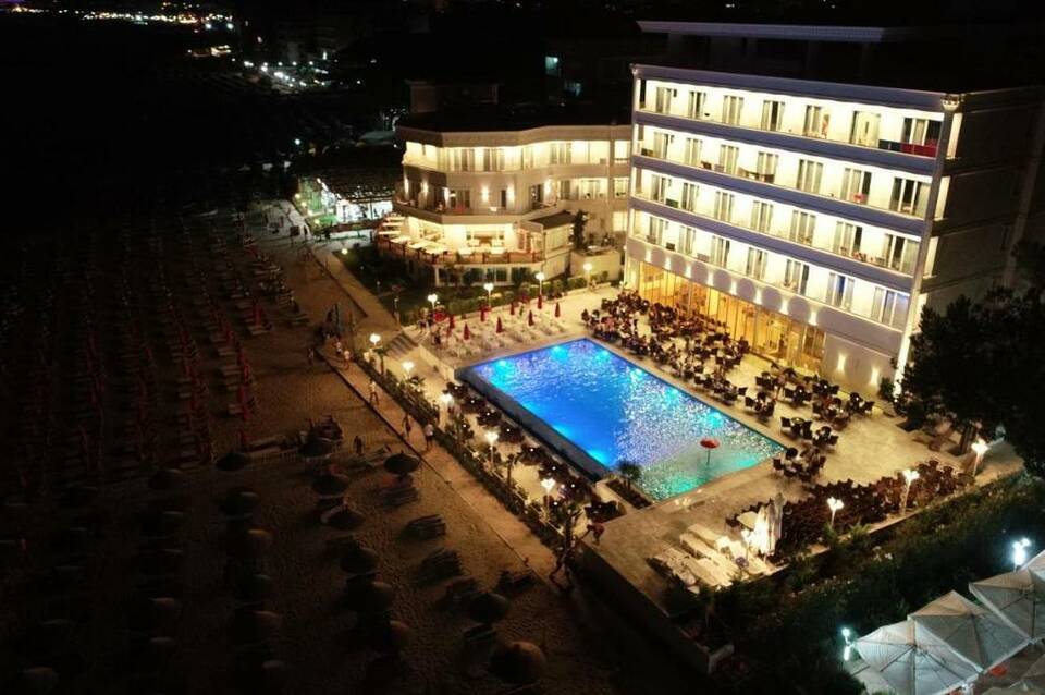 Hotel Elesio 4