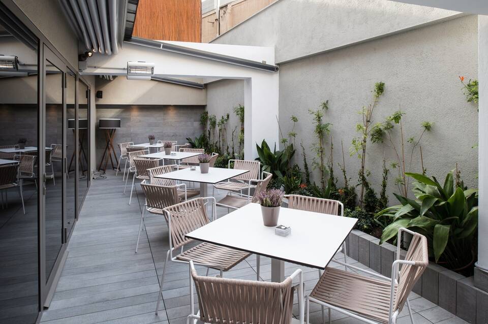 Catalonia Square Hotel 5