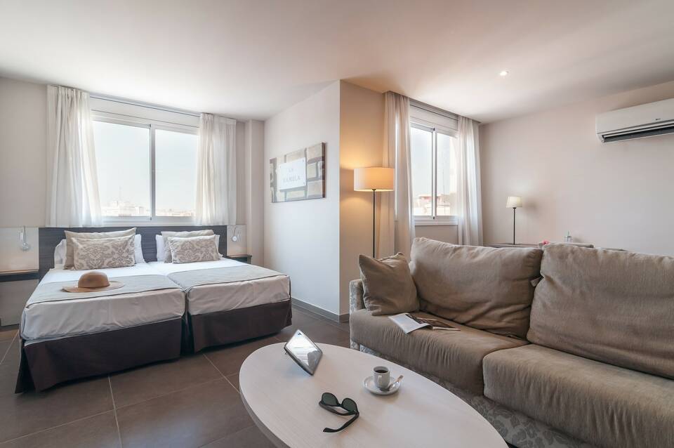 Pierre & Vacances Apartamentos Barcelona Sants 2