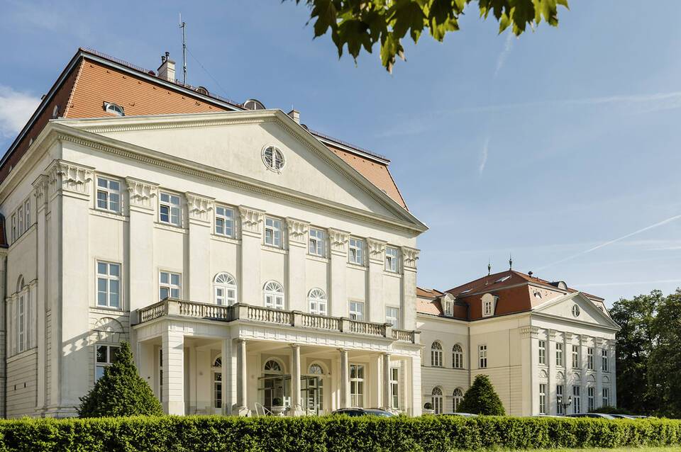 Austria Trend Hotel Schloss Wilhelminenberg 5