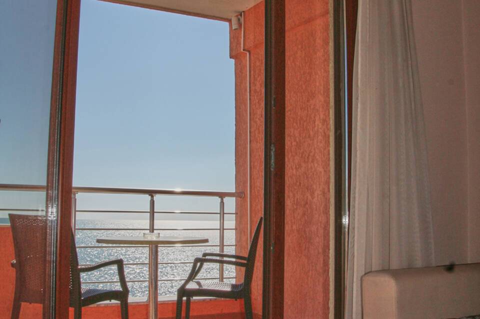 Hotel Nais Beach 2