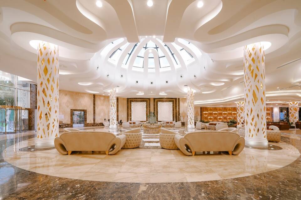 Sirena Beach Resort & Spa 1