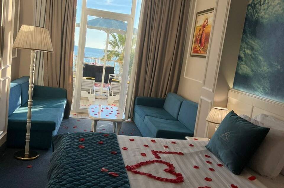 Adriatik Hotel 5
